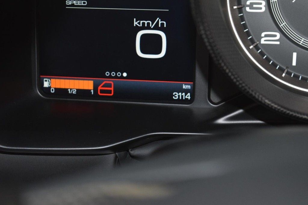 Ferrari F8 Spider - Samsaru's Car Outlet