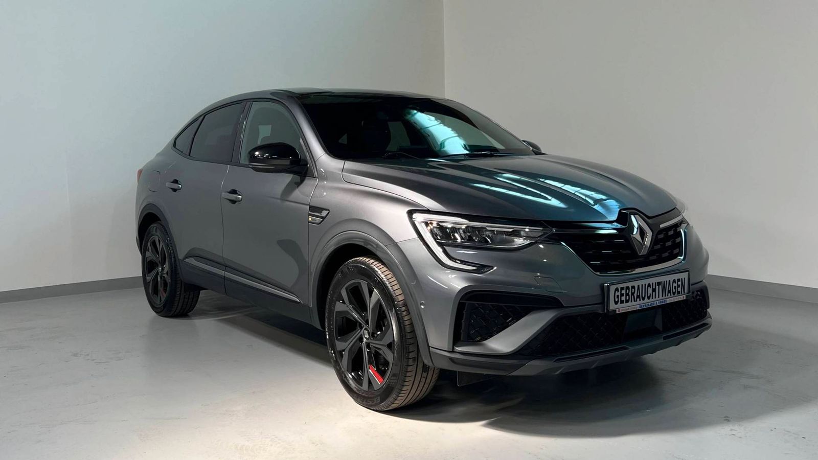 Renault Arkana 1.6 E-TECH Hybrid 145 R.S. Line - Samsaru's Car Outlet