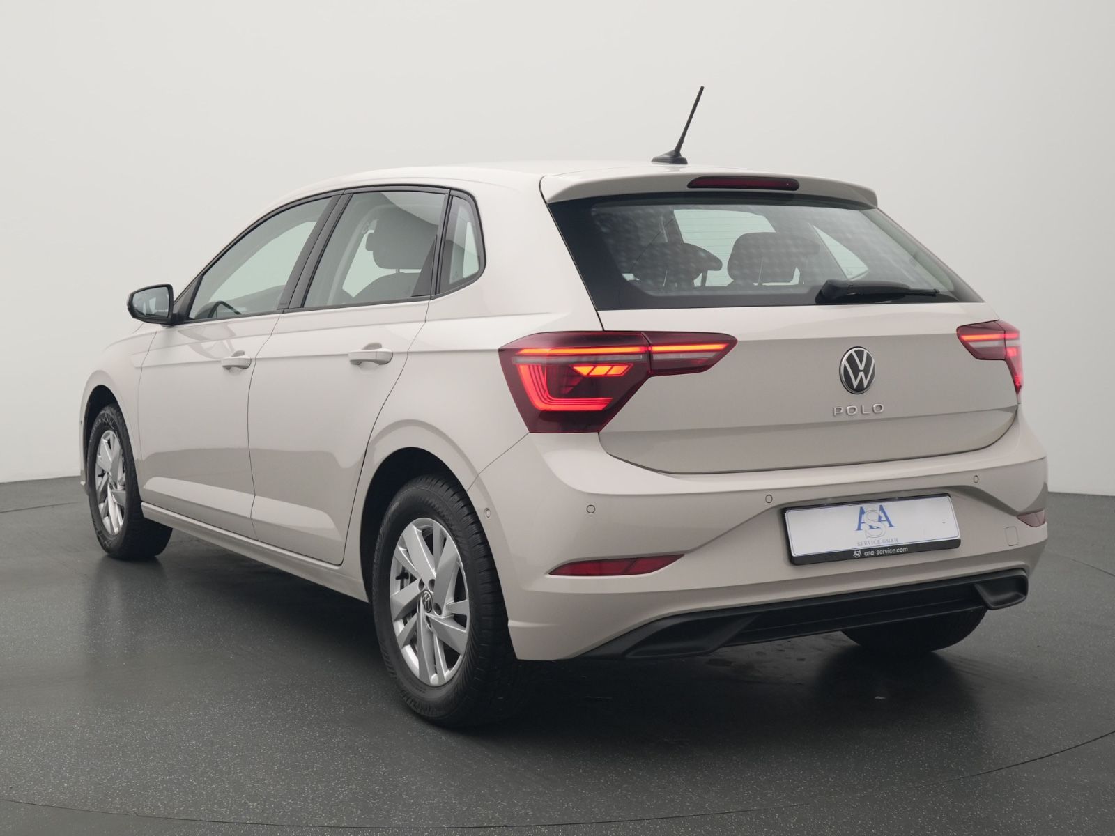 Volkswagen Polo Style DSG - Samsaru's Car Outlet