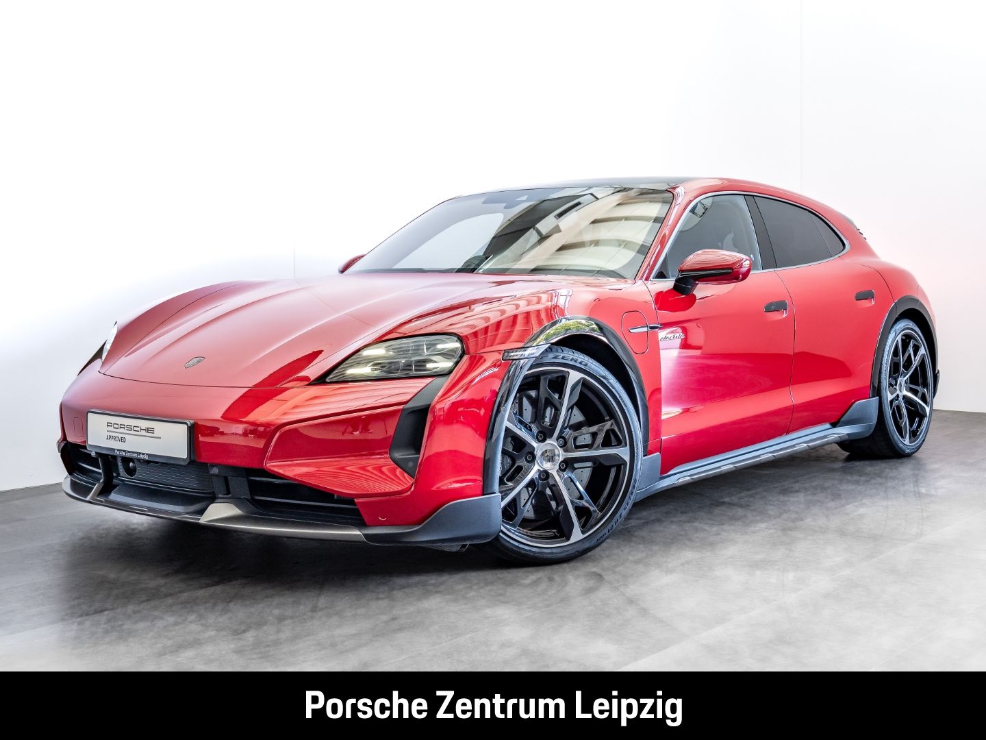 Porsche Taycan Turbo S Cross Turismo Burmester PCCB