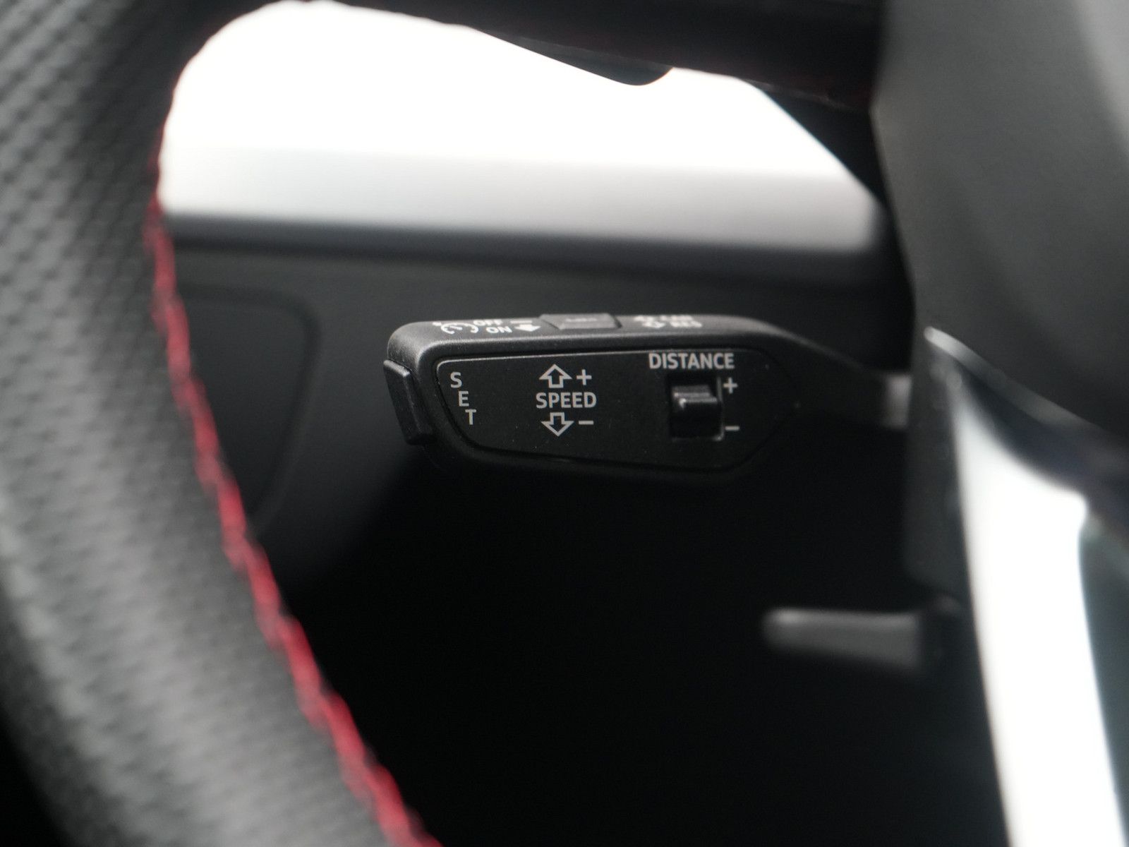 Audi Q5 40 quattro S line AHK ACC PANO NAVI LED SHZ