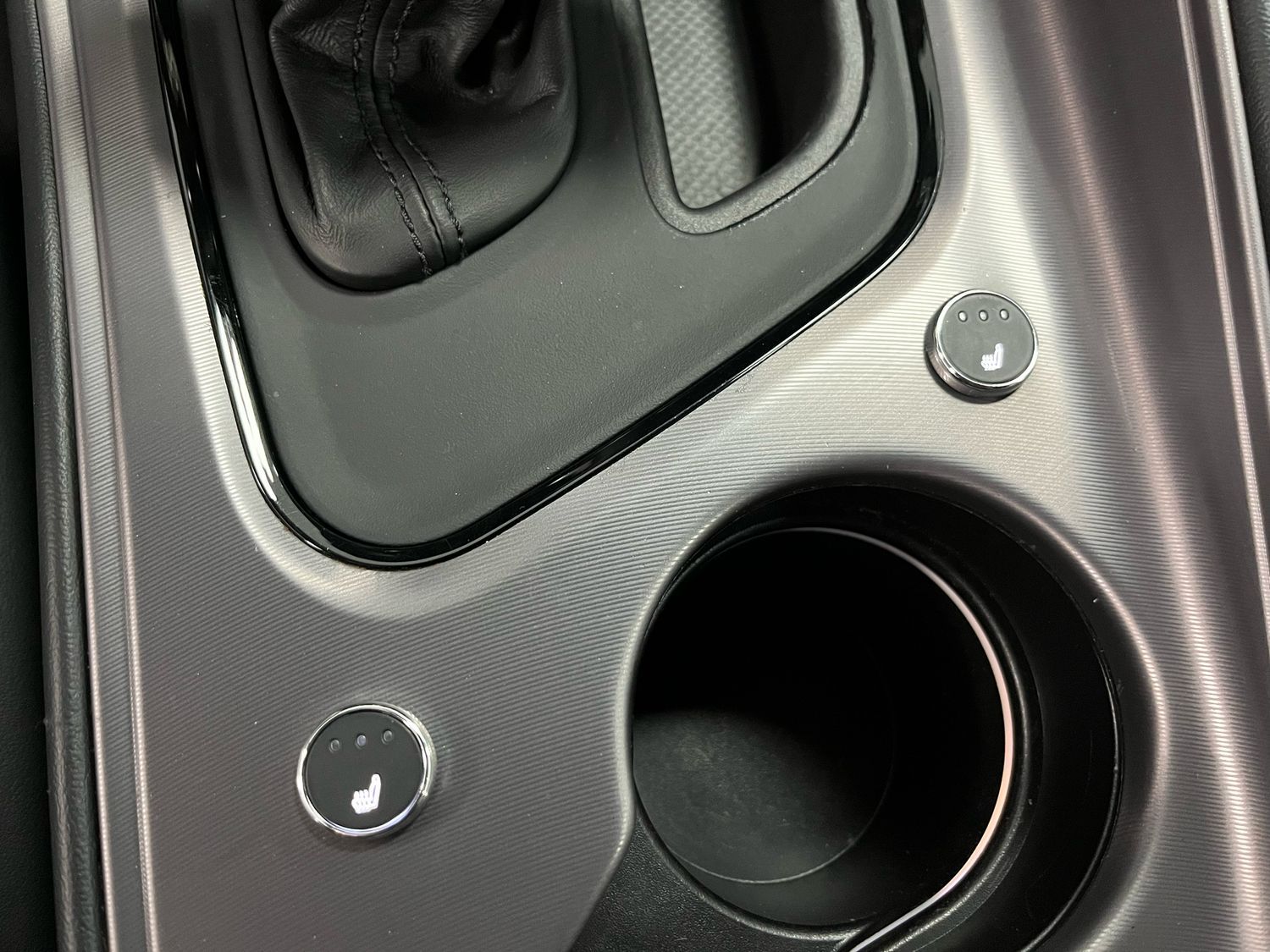Dodge Challenger  3,6l V6 SXT/SHZ/Navi/Apple