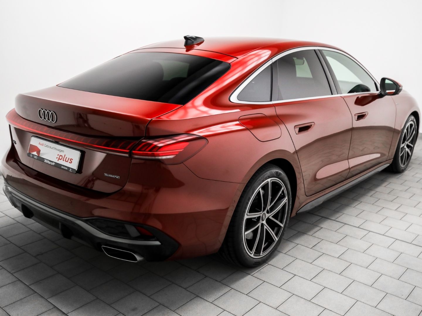 Audi A5 e-hybrid quattro S line Matrix ACC Kameras