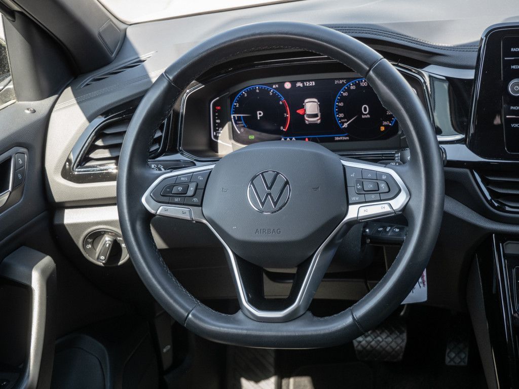 Volkswagen T-Roc 1.5 TSI DSG Style - Samsaru's Car Outlet