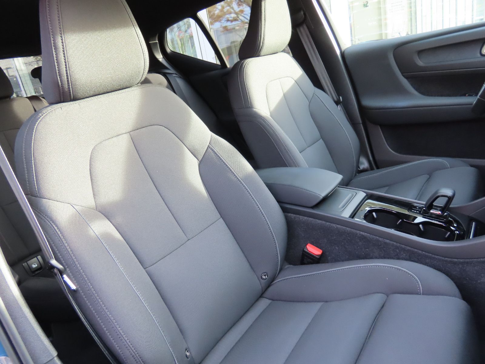 Volvo XC40 Ultimate Recharge Pure Electric 2WD