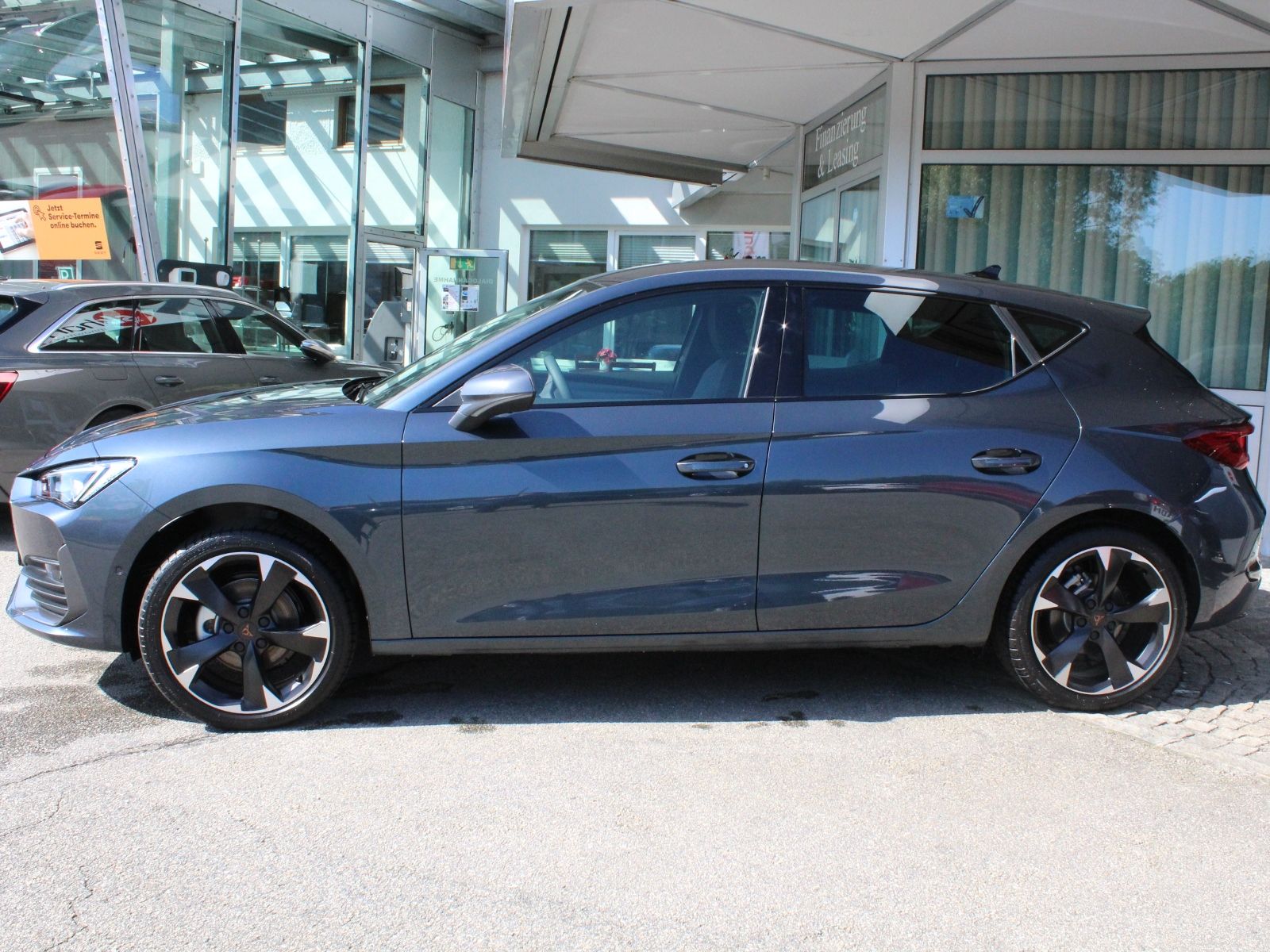 Cupra Leon 1.5 TSI - Samsaru's Car Outlet