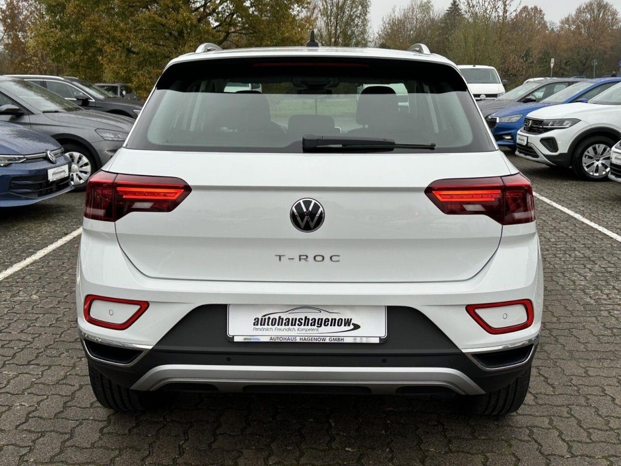 Volkswagen T-Roc 1.5 TSI Style - Samsaru's Car Outlet