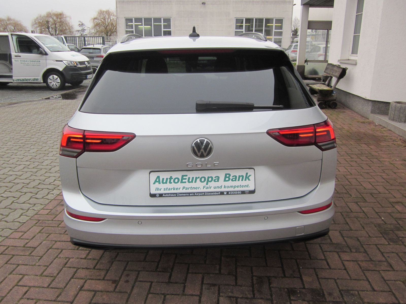 Volkswagen Golf VIII Variant Life - Samsaru's Car Outlet