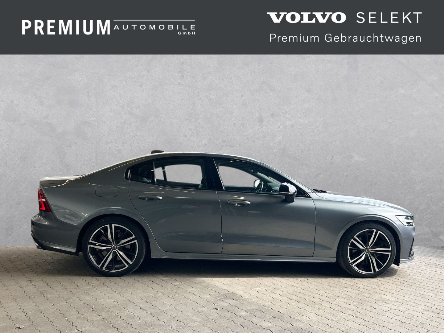 Volvo S60 R-Design T8 Recharge Plug-In Hybrid AWD H&K/