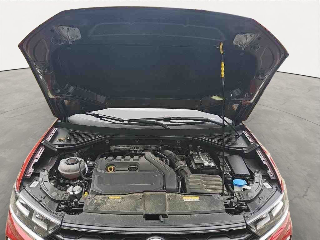 Volkswagen T-Roc 1.5 TSI Style - Samsaru's Car Outlet