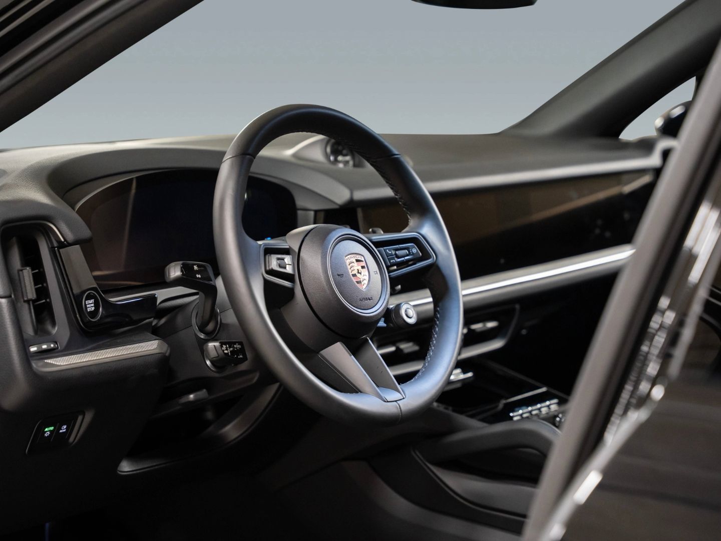 Porsche Cayenne Coupe PDCC Luftfederung InnoDrive BOSE
