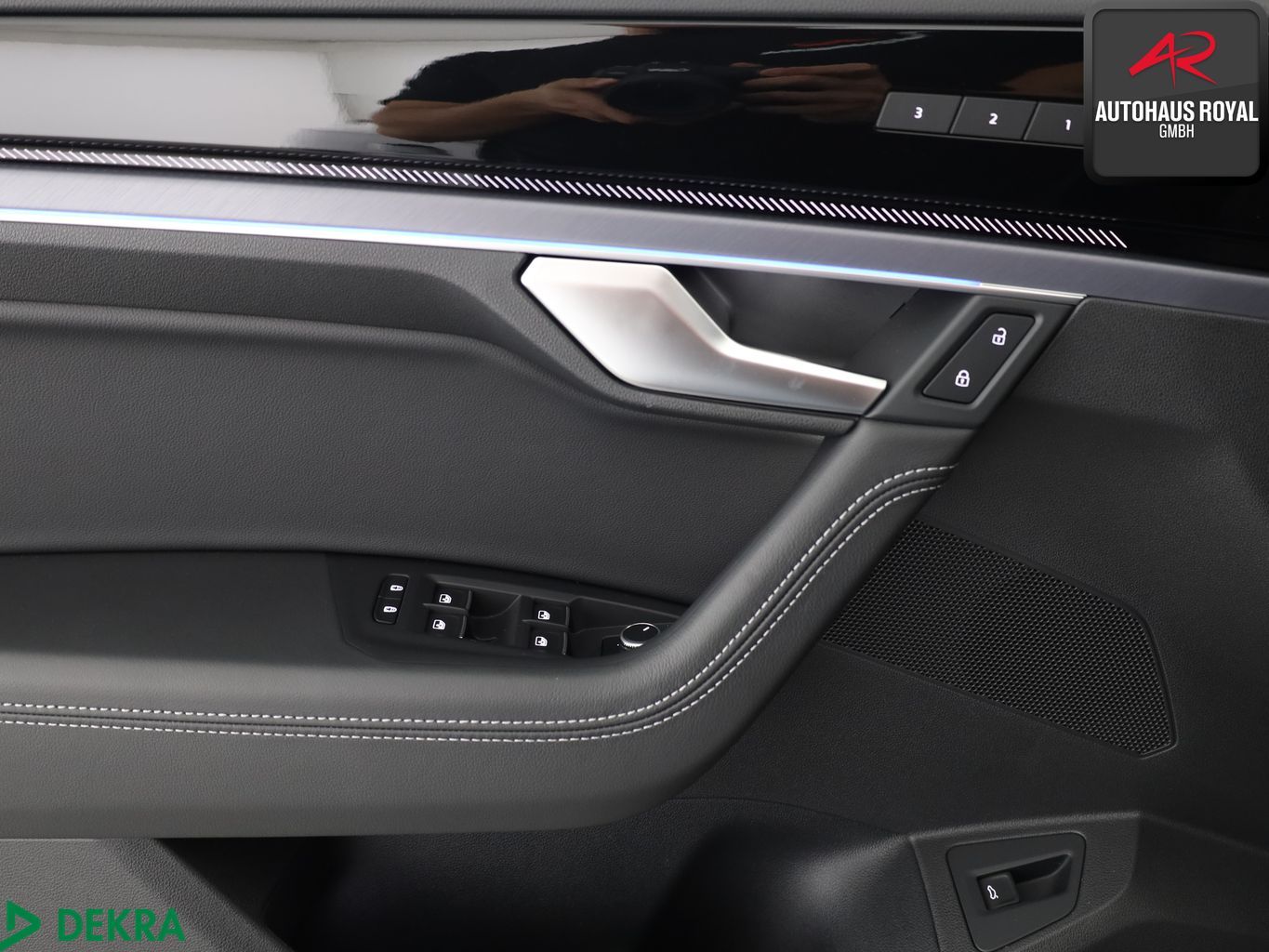 Volkswagen Touareg 3.0 TDI 4M R LINE PANO,HUD,360°,MASSAGE