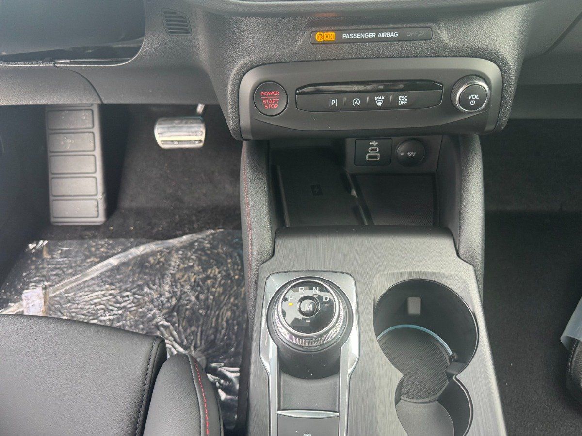 Ford Focus Turnier ST X *LED*Navi*Fahrer-Assistenzpak