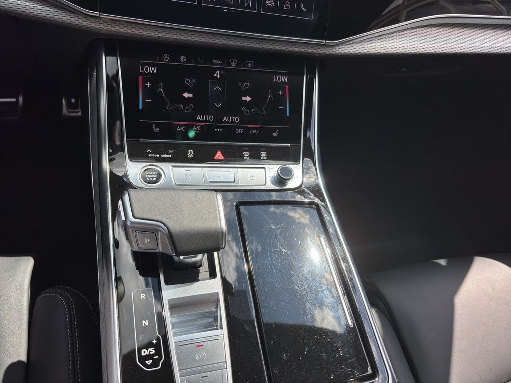 Audi Q7 50 TDI S-LINE MATRIX NAVI HUD PANO 360° 22"