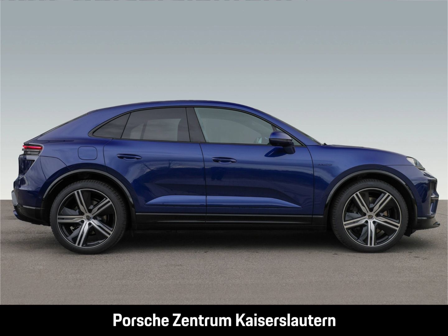 Porsche Macan Turbo LED-Matrix InnoDrive Surround-View
