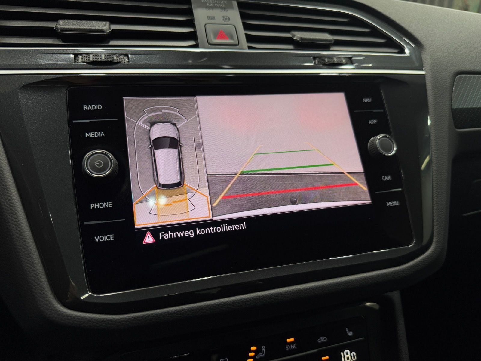 Volkswagen Tiguan R-Line 2.0 TDI DSG 4M - Samsaru's Car Outlet