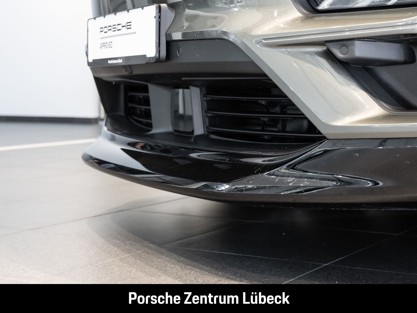 Porsche Macan Turbo BOSE Panoramadach Surround-View LED