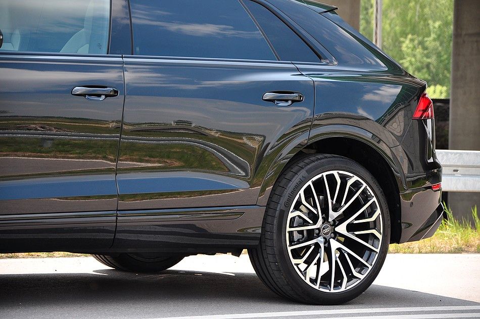 Audi Q8 55 TFSI quattro S Line HUD Matrix Panorama