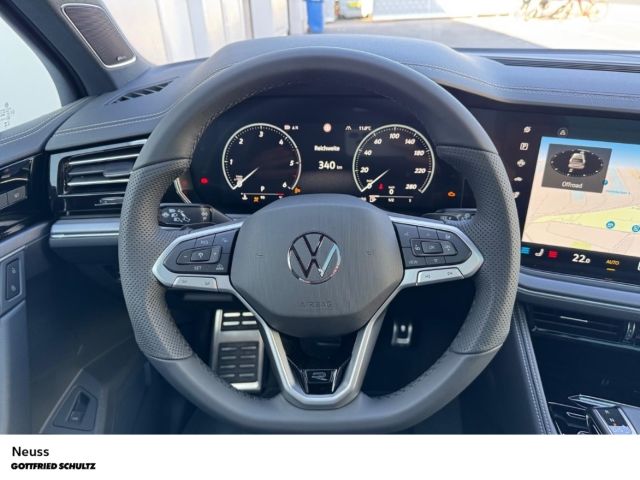 Volkswagen Touareg R-LINE 3.0 TDI DSG NAVI PANO AHK KOMFORT