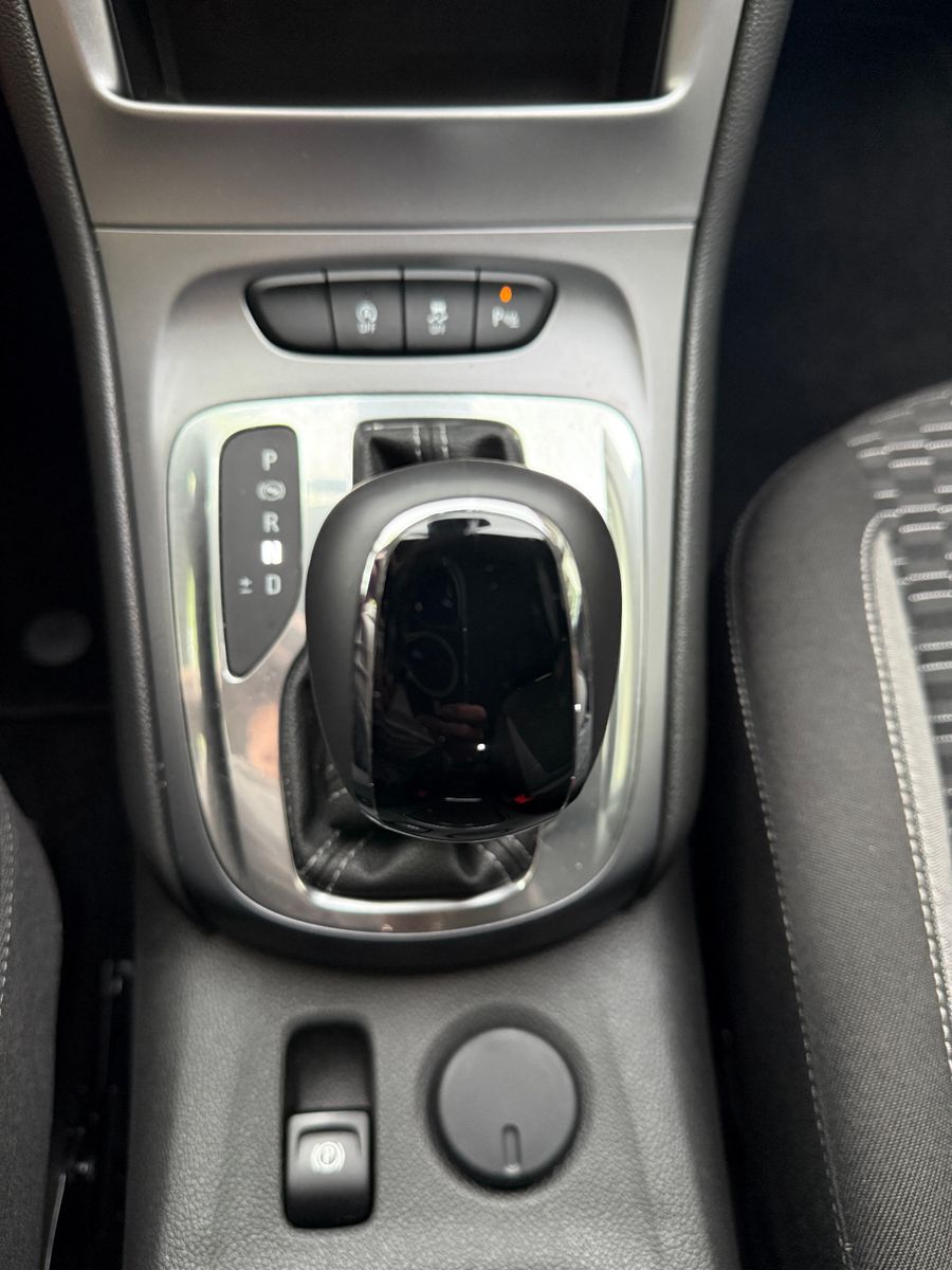 Opel Astra ST 1.5d Business - Samsaru's Car Outlet