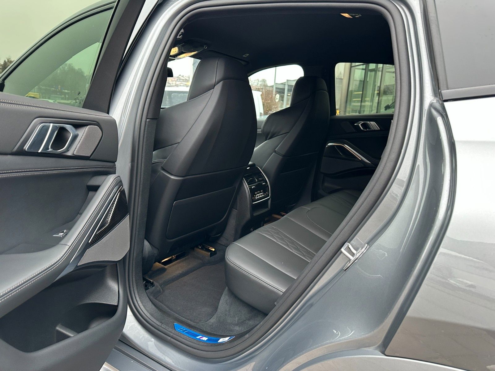 BMW X6 30d xDrive MSport ACC,HUD,HARMAN,LUFT,SOFTCL,