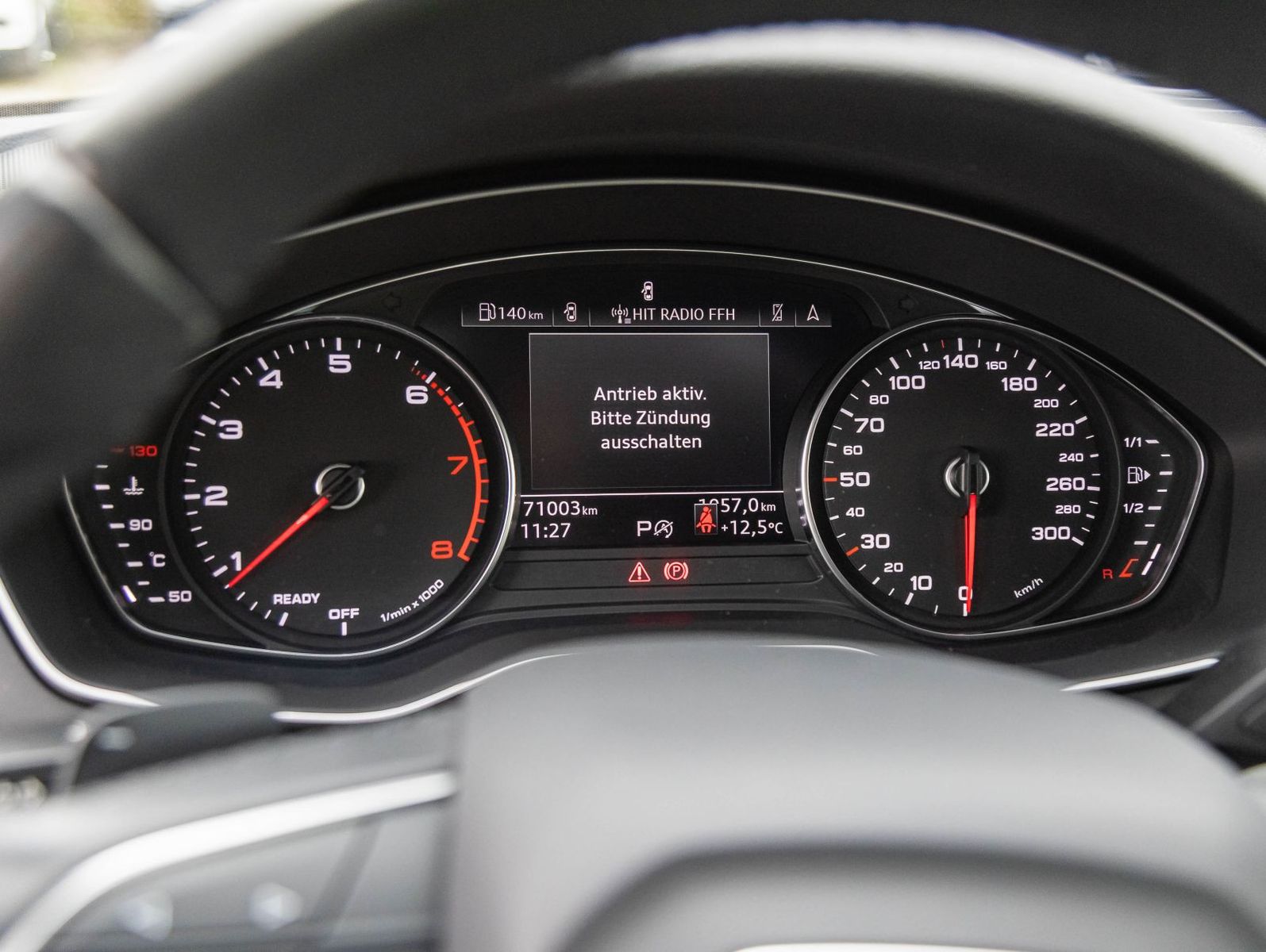 Audi A4 Avant advanced 35TFSI Stronic - Samsaru's Car Outlet