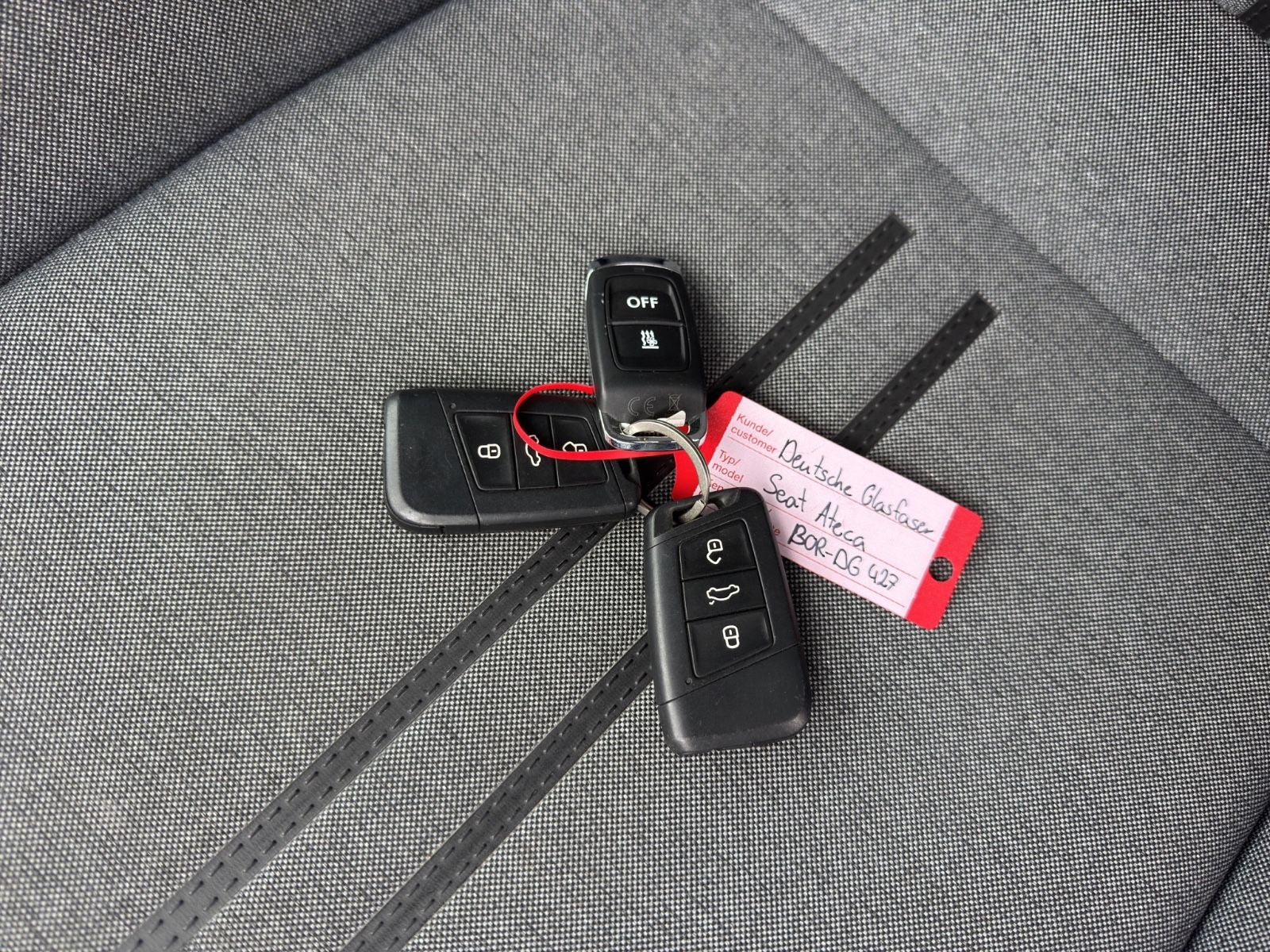 Seat Ateca Style 4Drive/AHK/STANDHEIZ/LED/SITZHEIZ/