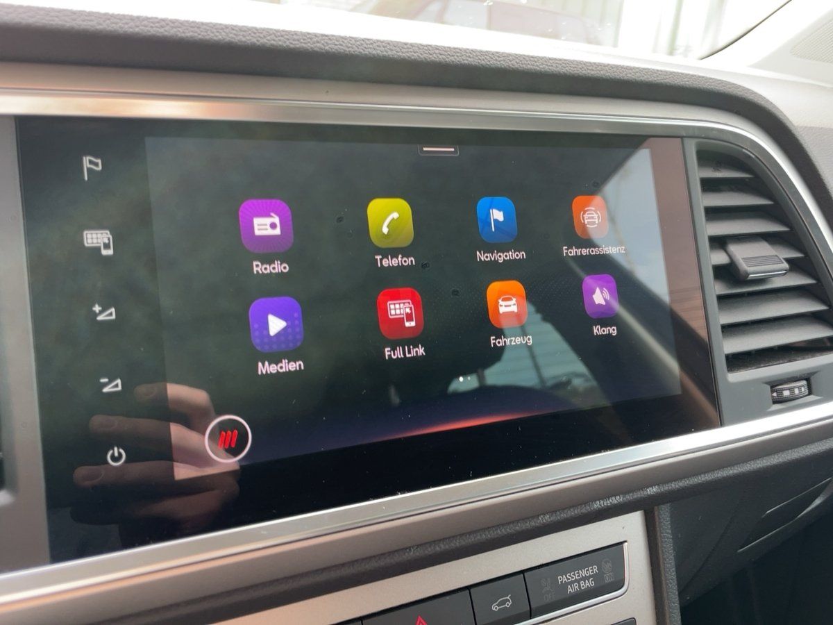 Seat Ateca Xperience 2.0 TDI DSG APP+DAB+AHK+PANO+ACC