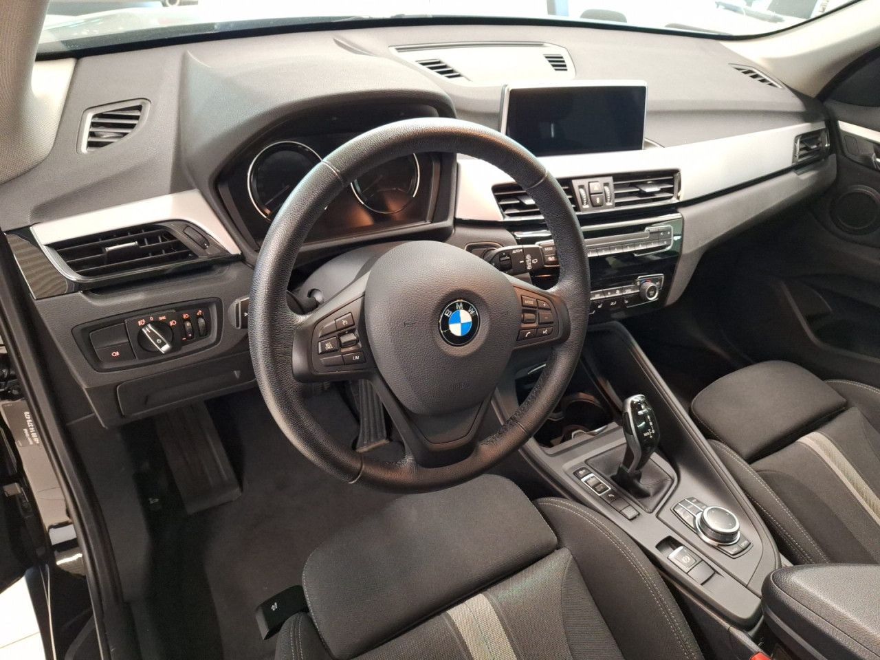 BMW X1 sDrive18d Advantage - Samsaru's Car Outlet