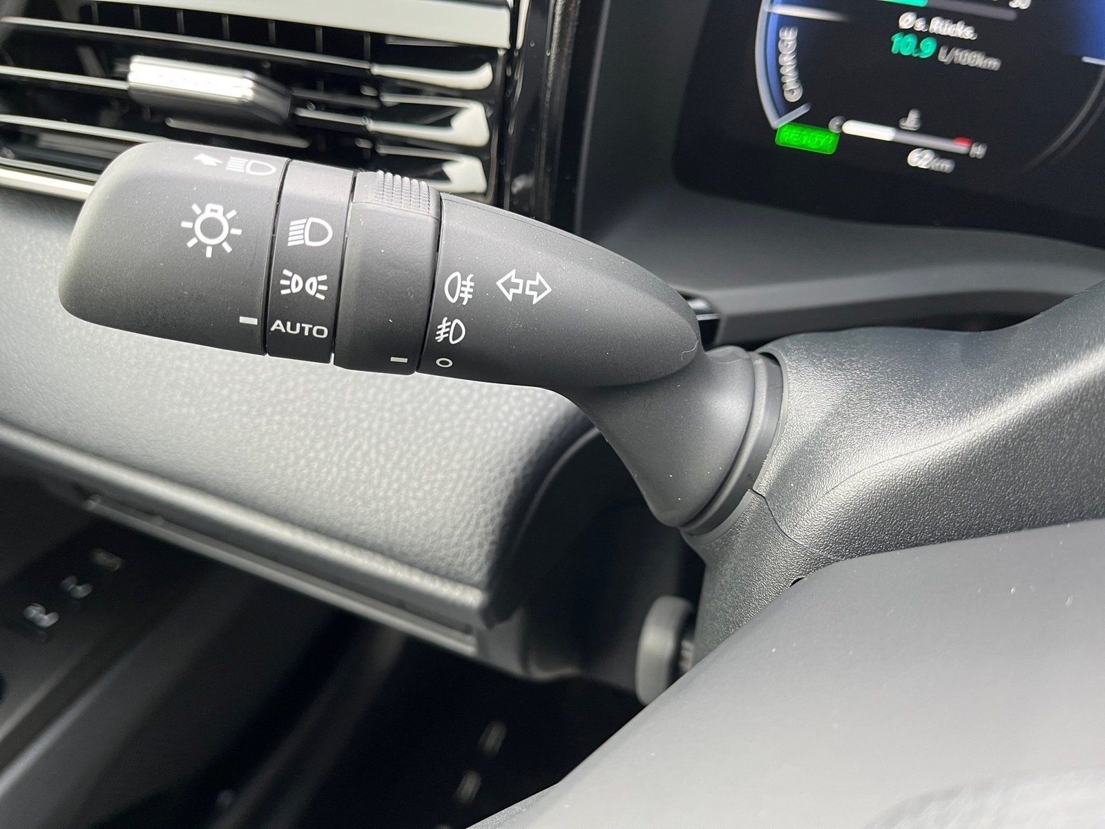 Toyota Camry 2.5 Hybrid Executive JBL*Headup*360°Kamera