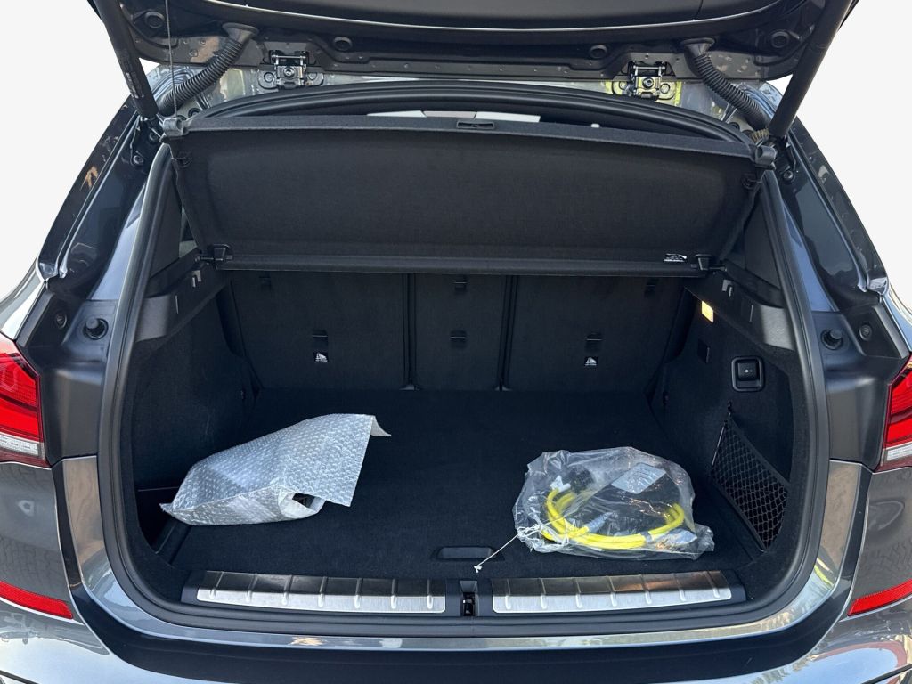 BMW X1 xDrive25e M Sport - Samsaru's Car Outlet