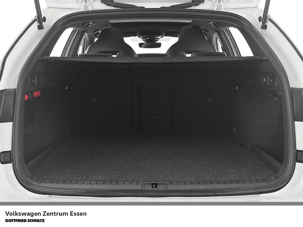 Skoda Octavia Combi RS iV Pano AHK Columbus Challenge