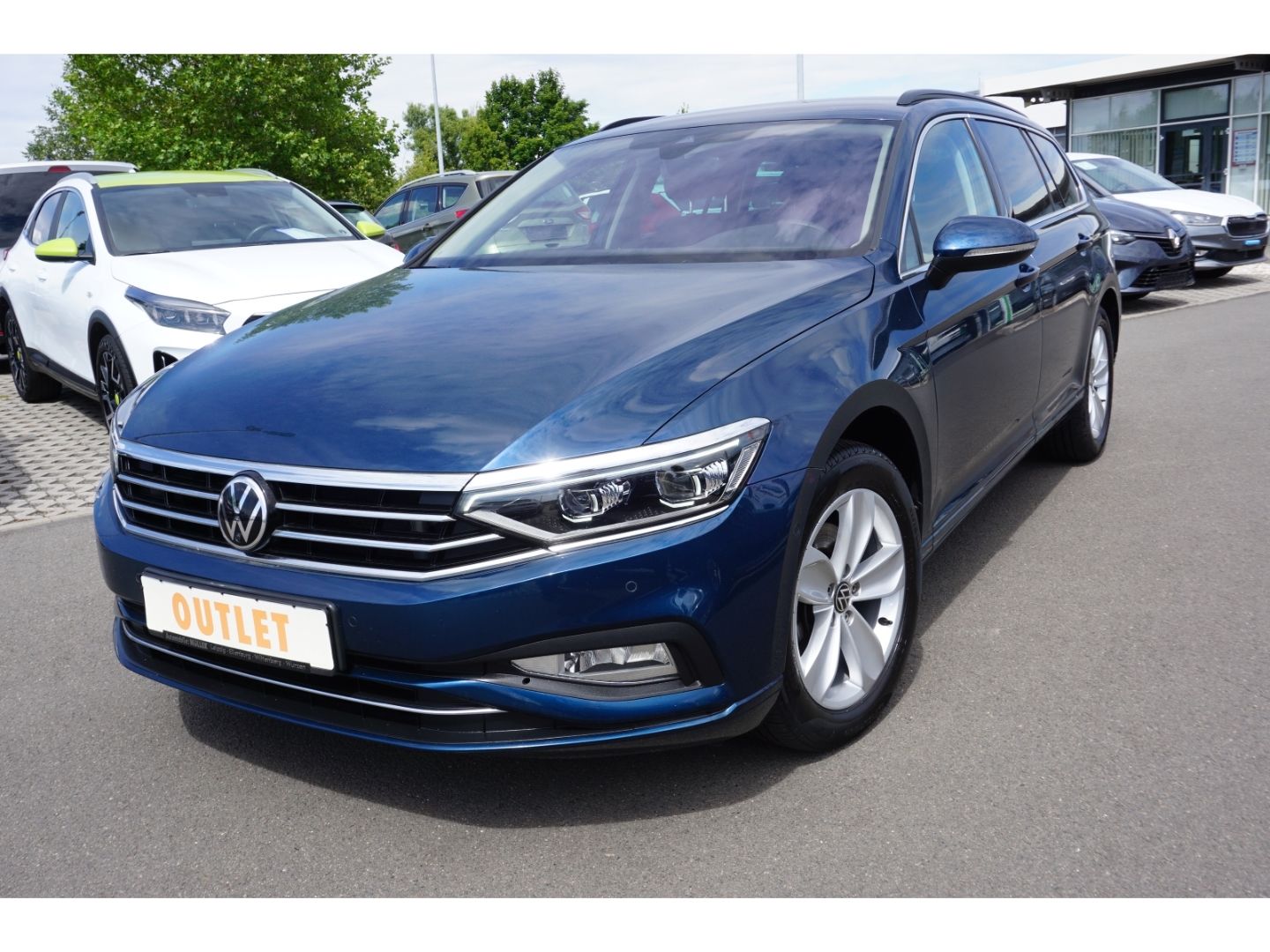 Volkswagen Passat 2.0 TSI DSG - Samsaru's Car Outlet