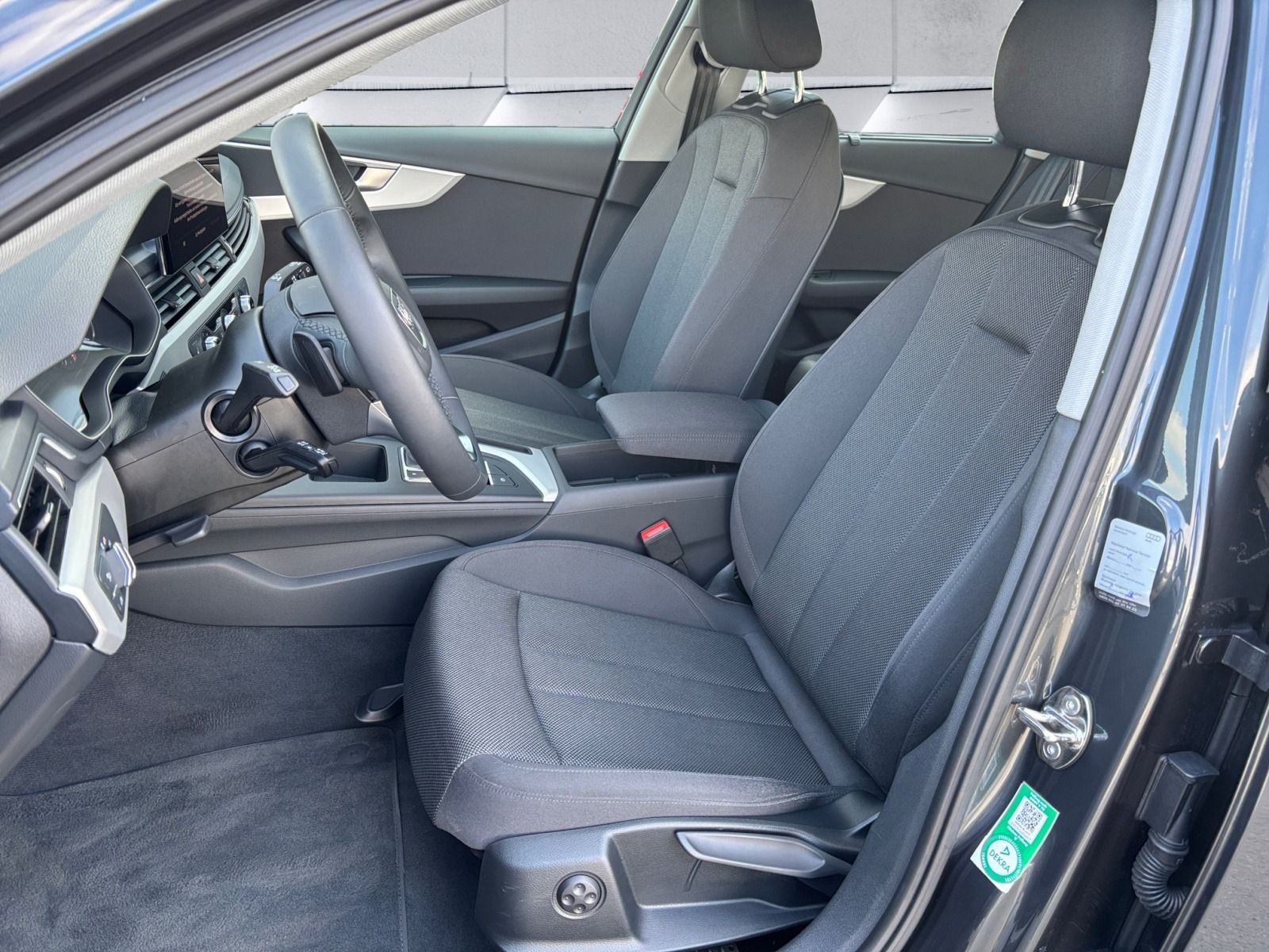 Audi A4 Avant 35 TDI S tronic ADVANCED - Samsaru's Car Outlet