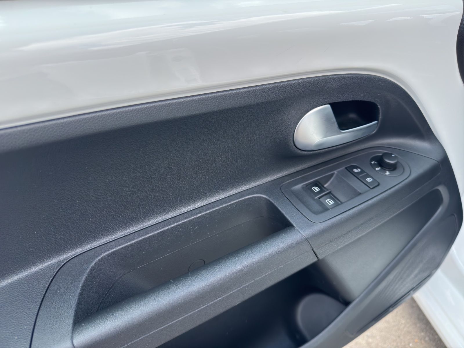 Seat Mii electric Plus - Samsaru's Car Outlet
