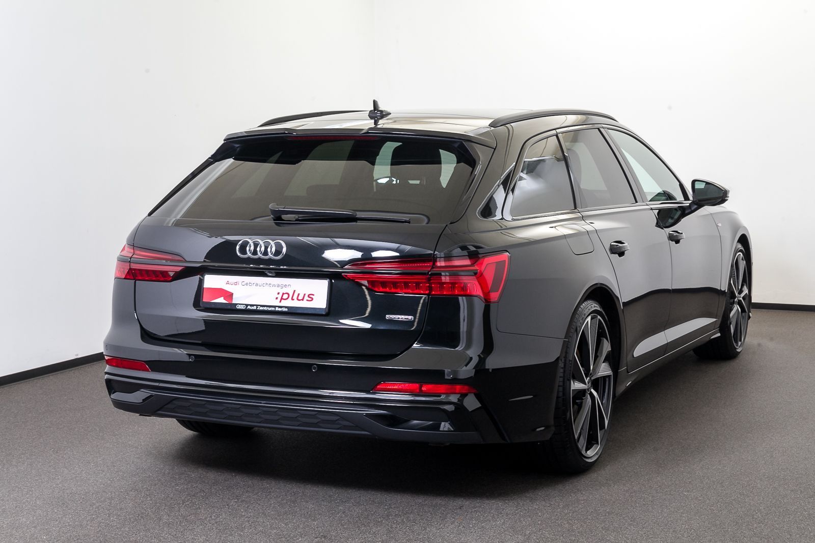 Audi A6 Avant S line 45 TFSI quattro S tr. - Samsaru's Car Outlet
