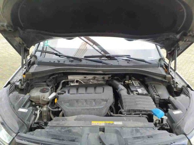 Skoda Kodiaq RS 2.0 TSI DSG 4x4 AHK+MATRIX+ACC+FAMILY
