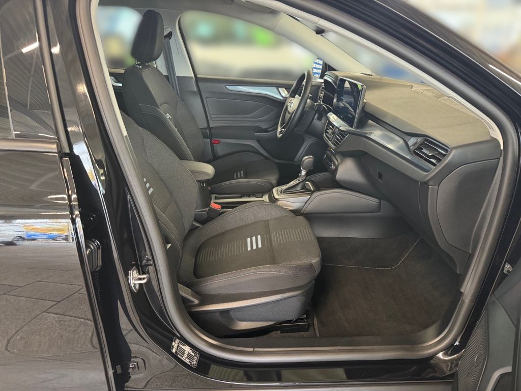 Ford Focus Turnier 1.0 EcoBoost Hybrid Aut. ACTIVE X