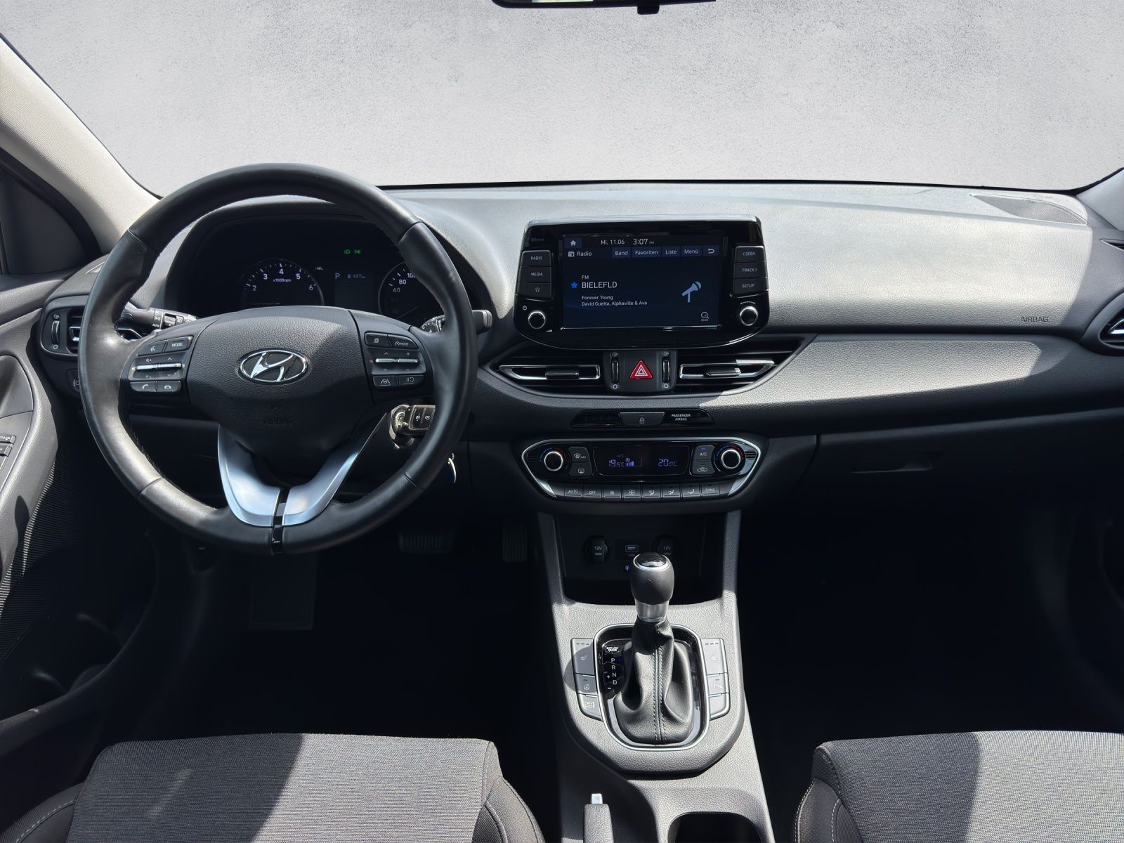 Hyundai i30 1.0 T-GDI DCT Trend - Samsaru's Car Outlet