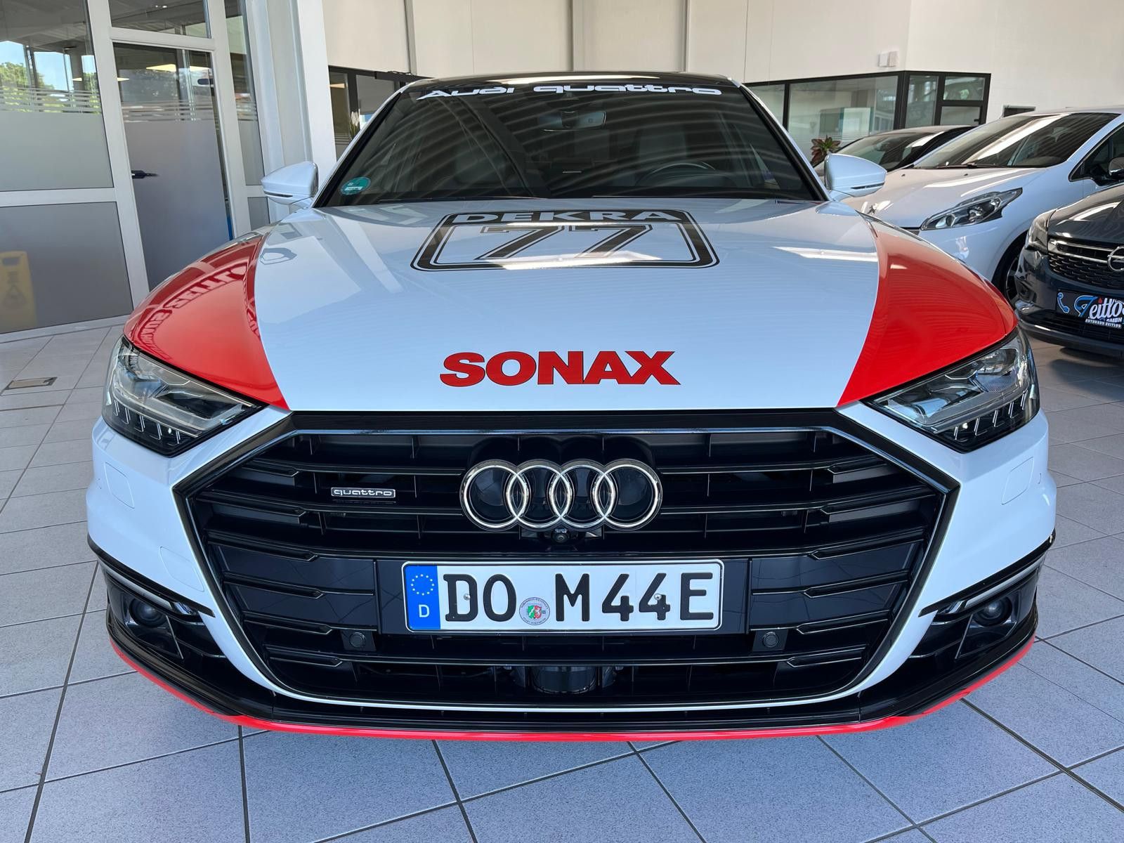 Audi A8 60 TFSI e quattro - Samsaru's Car Outlet