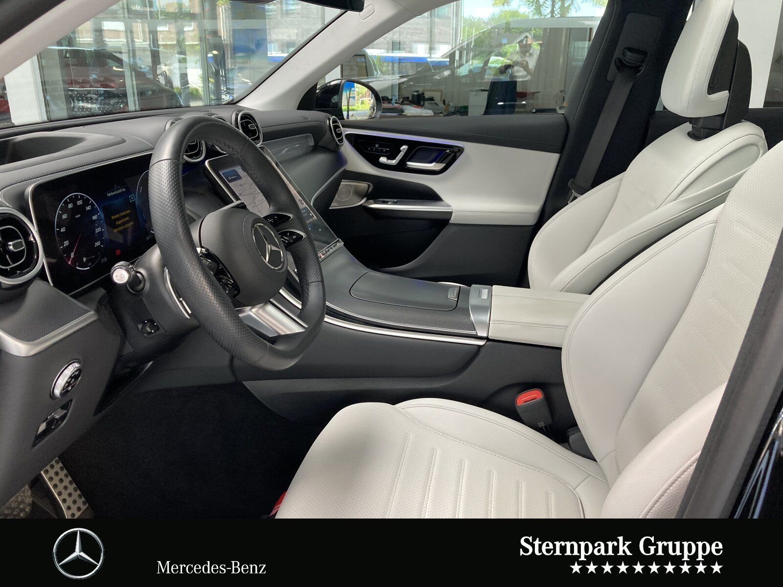 Mercedes-Benz GLC 300 de 4M AMG - Samsaru's Car Outlet