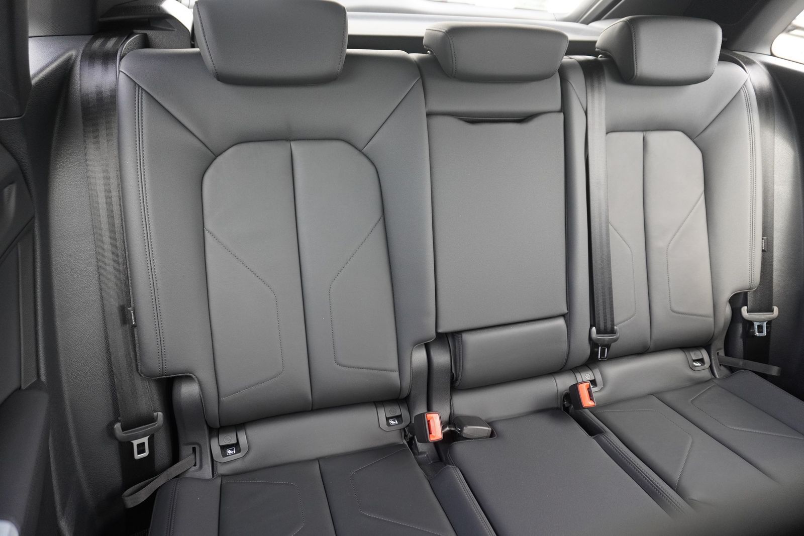 Audi Q3 35 TDI quattro advanced - Samsaru's Car Outlet
