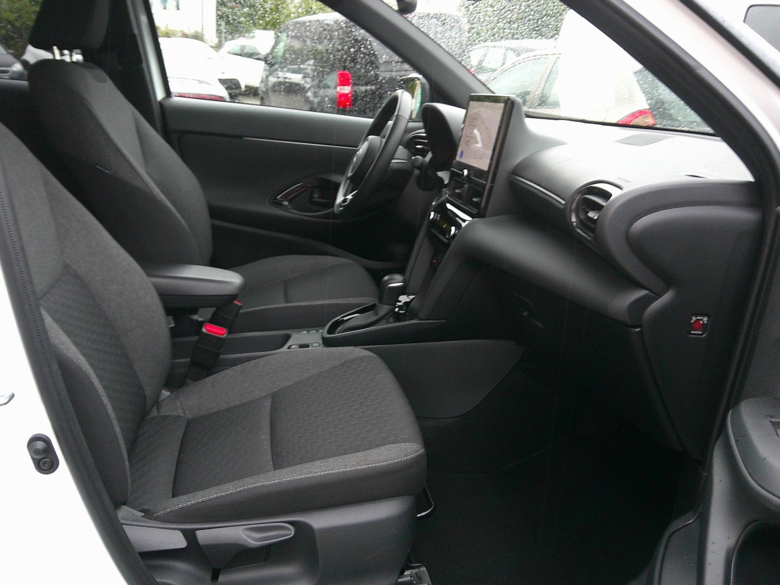 Toyota Yaris Cross Hybrid FWD Team Deutschland