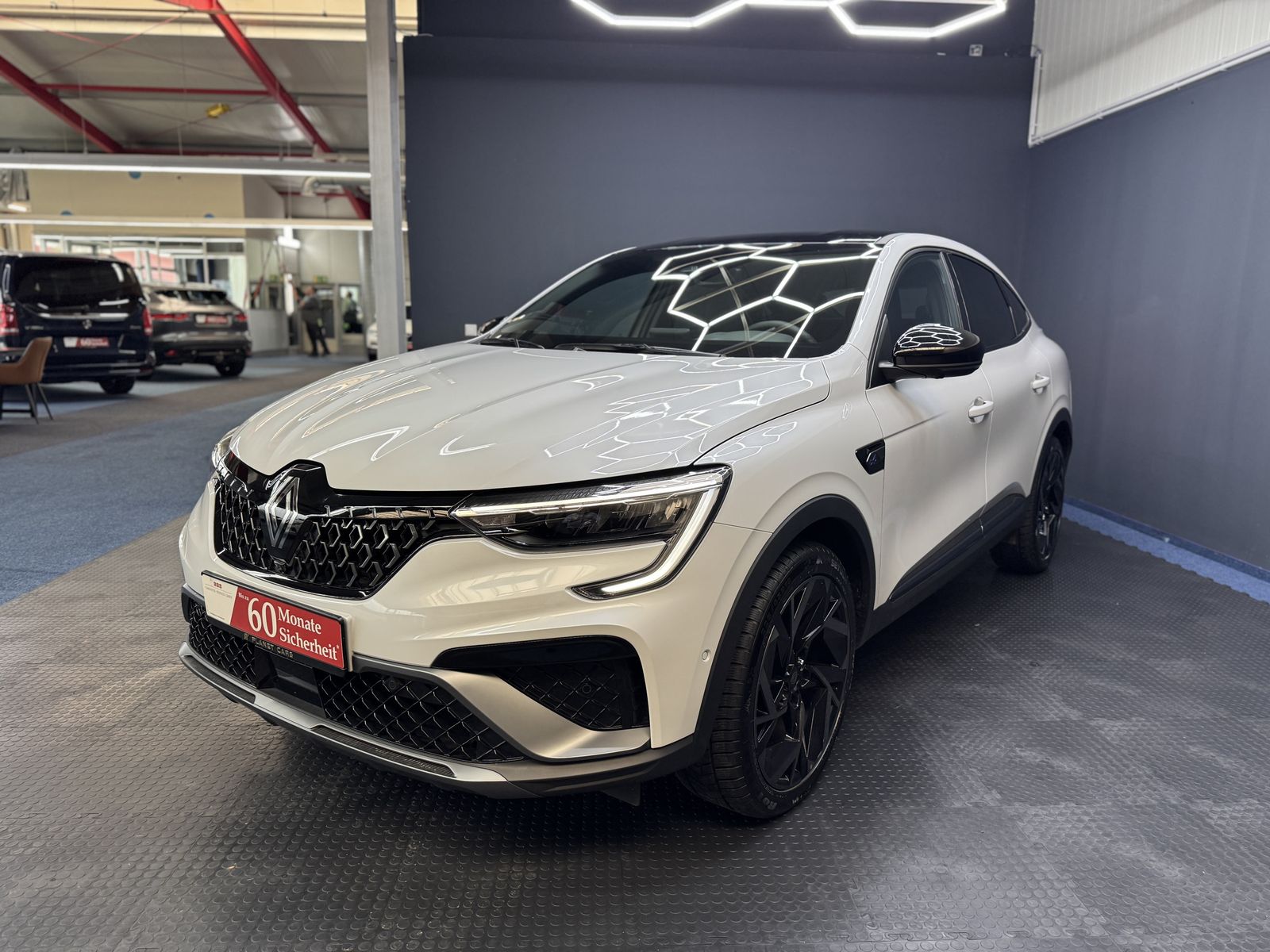 Renault Arkana E-Tech Full Hybrid 145 Esprit Alpine - Samsaru's Car Outlet