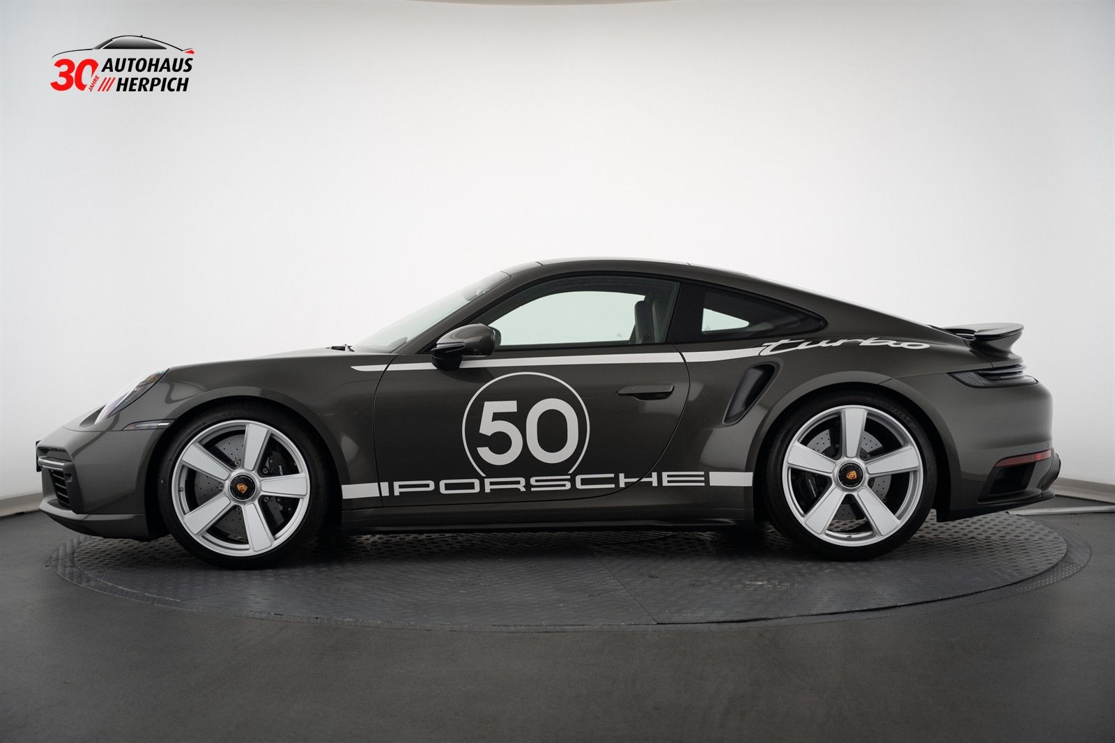 Porsche 992 Turbo 50 Jahre Heritage 360° Panorama Lift