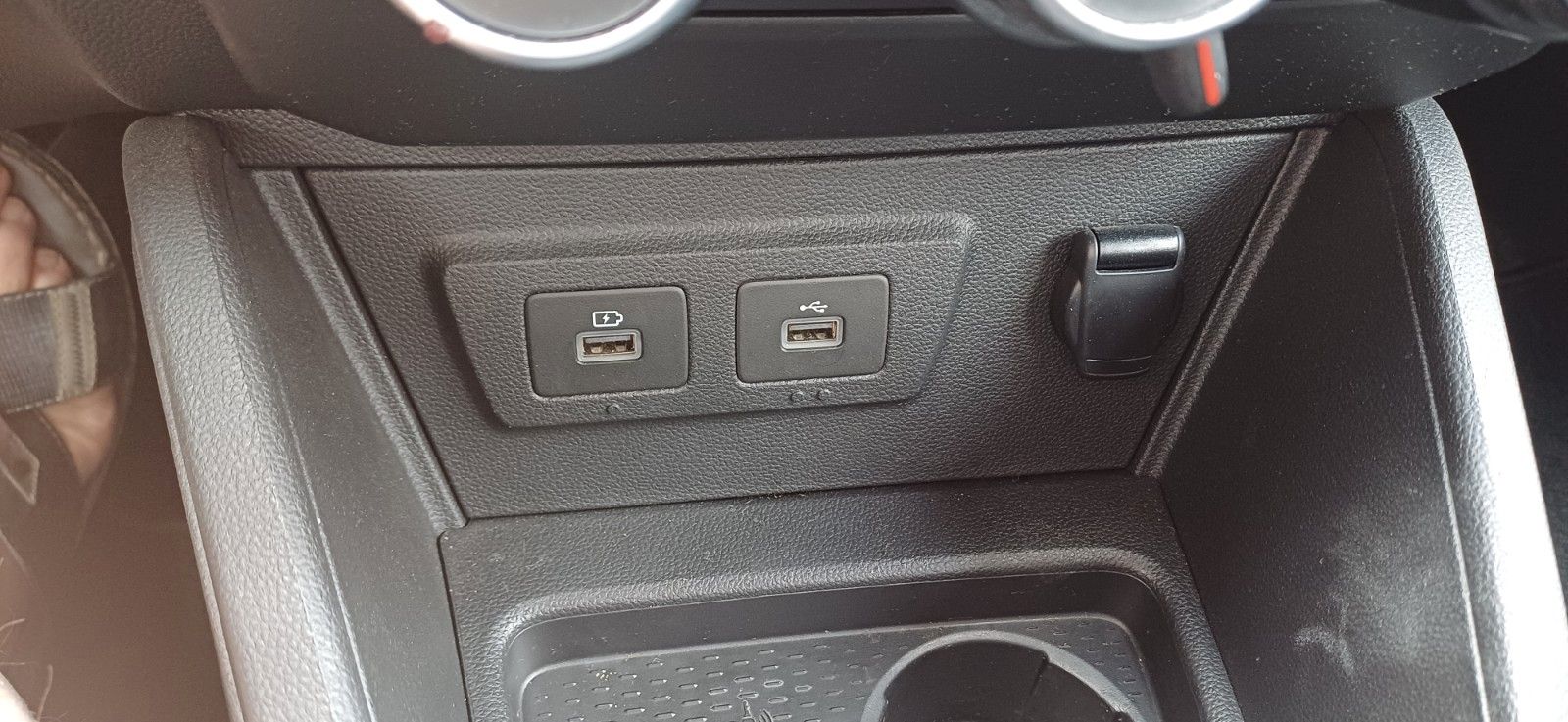 Dacia Duster Comfort - Samsaru's Car Outlet