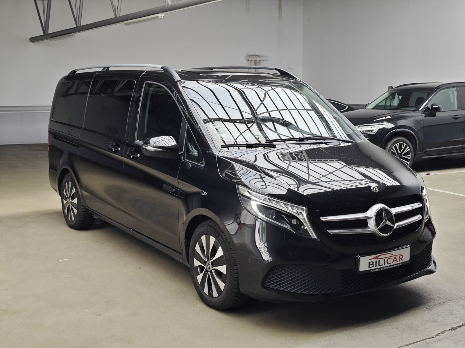 Mercedes-Benz V 250 Avantgarde - Samsaru's Car Outlet