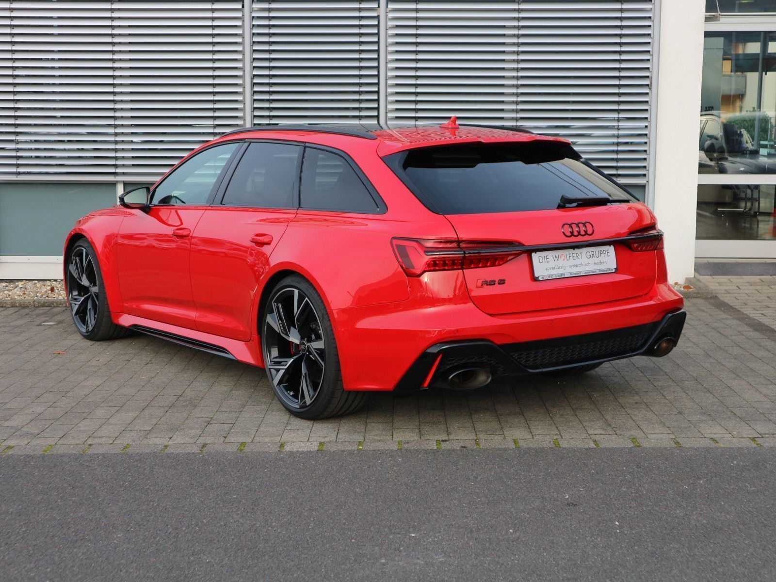 Audi RS 6 Avant HUD*PANO*B&O*MATRIX*CARPLAY*ACC