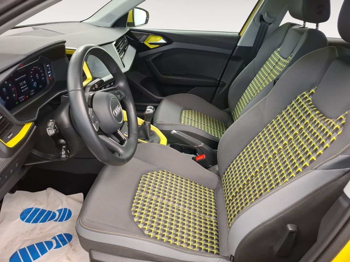 Audi A1 Sportback 30 TFSI advanced - Samsaru's Car Outlet