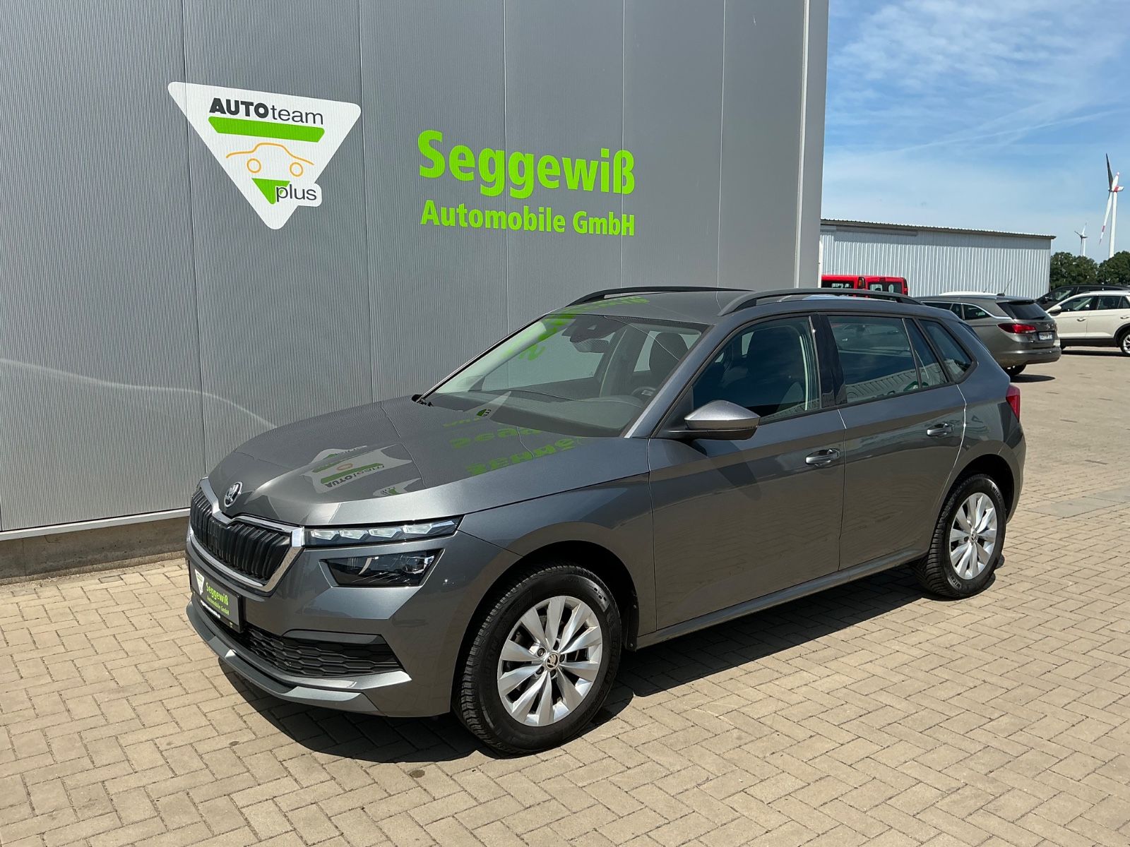 Skoda Kamiq Ambition DSG - Samsaru's Car Outlet